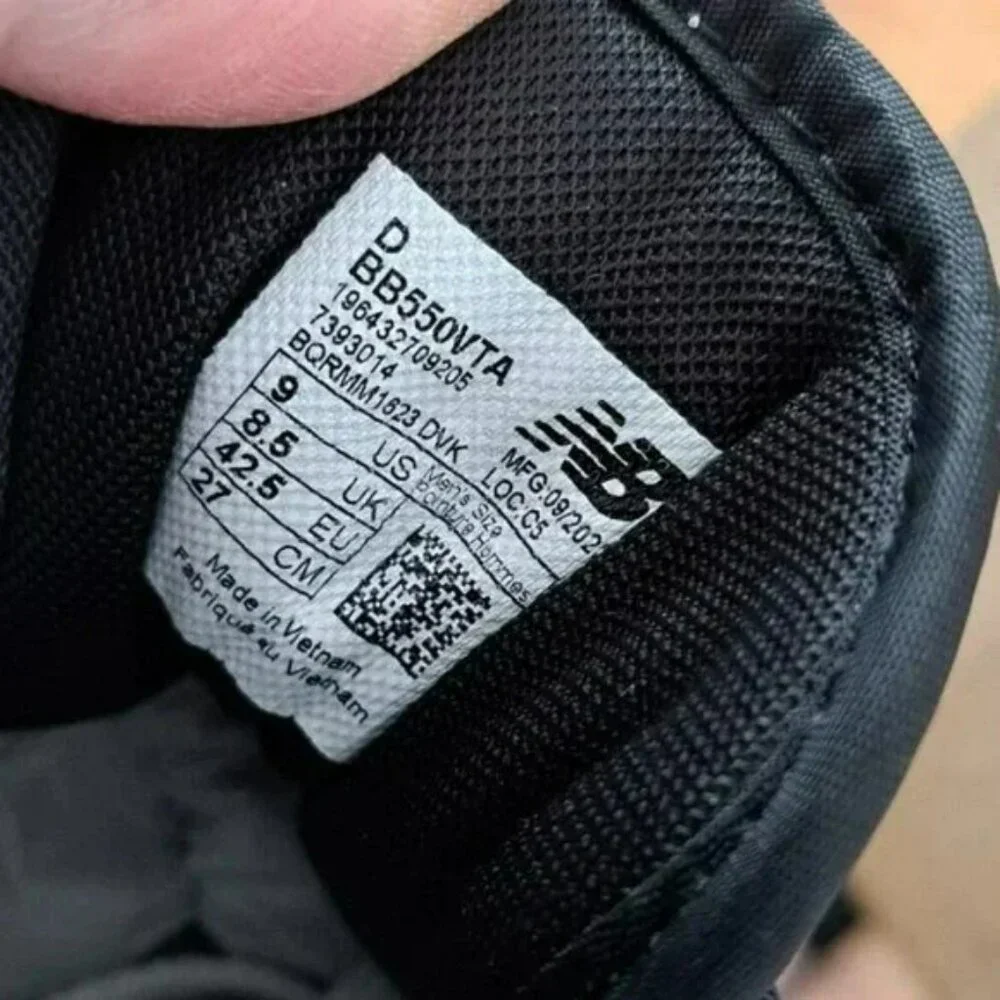 New Balance 550 - Color: Sea Salt/Team Royal - Size: Men 9 - Picture 9 of 9